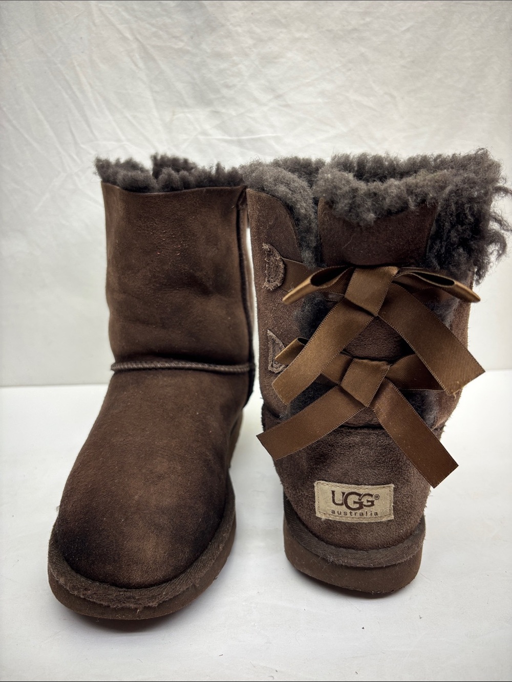 UGG Bailey bows boots, size 5 women’s, box 87